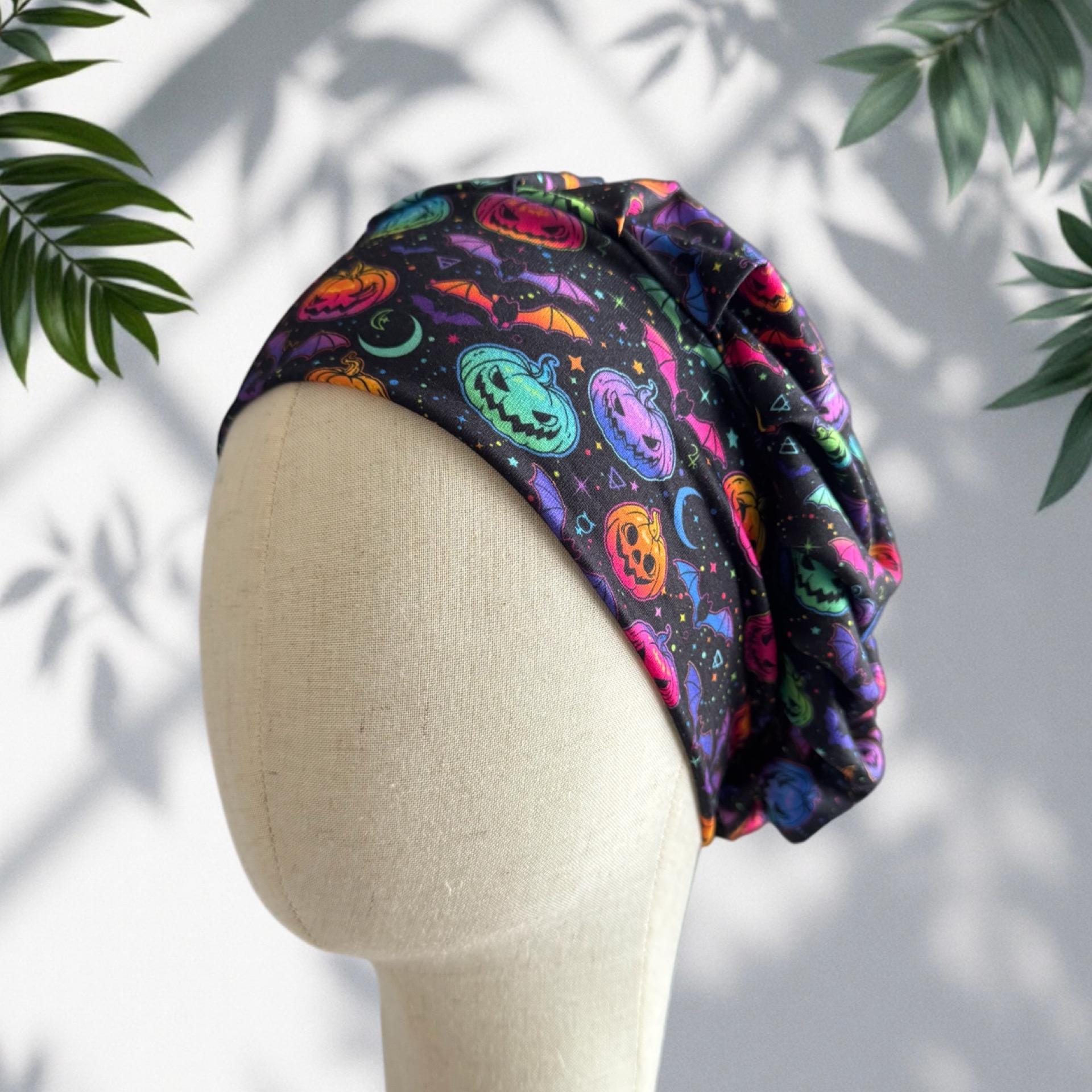 Rainbow Halloween Scrub Cap – Bouffant Style Surgical Hat with Colorful Pumpkins, Bats & Stars – Fun Spooky Nurse Hat