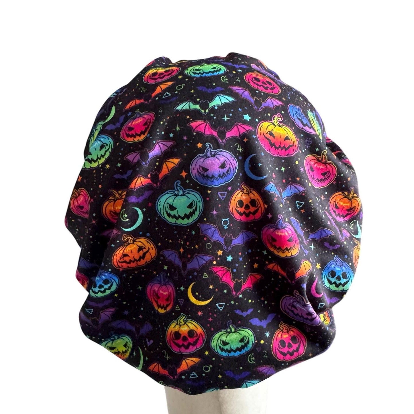 Rainbow Halloween Scrub Cap – Bouffant Style Surgical Hat with Colorful Pumpkins, Bats & Stars – Fun Spooky Nurse Hat