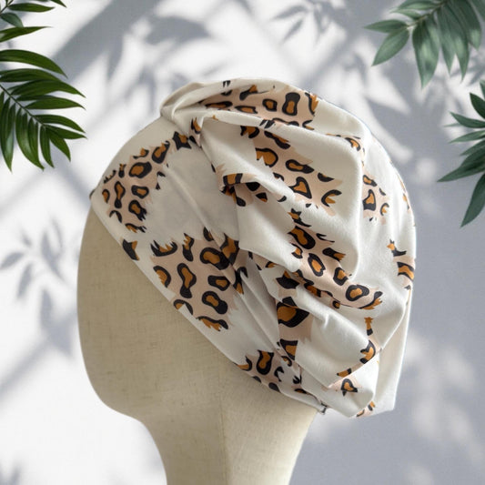 Leopard Christmas Bouffant Scrub Cap | Animal Print Scrub Hat | Stylish Surgical Cap for Women | Nurse Gift |