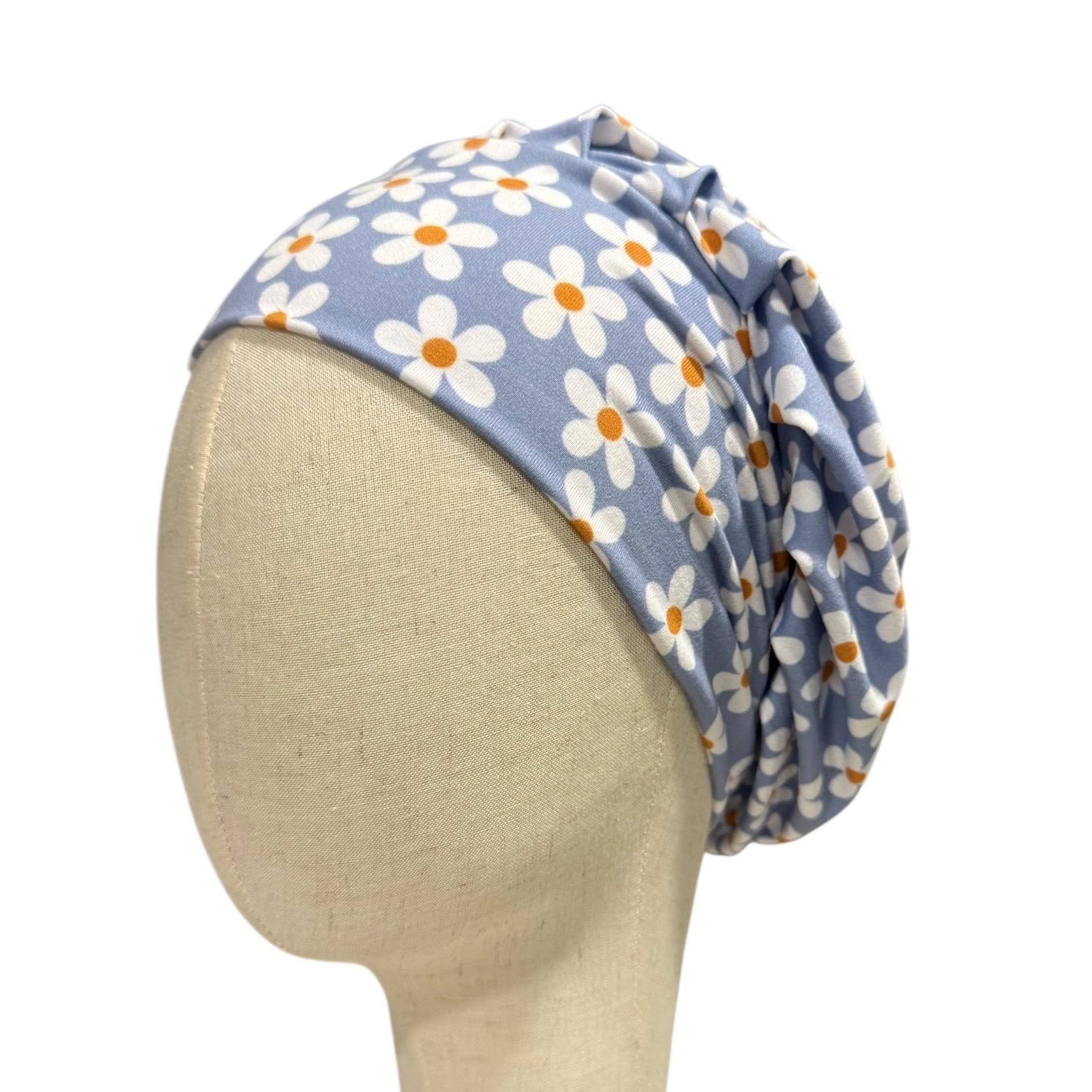 Blue Daisy Scrub Cap, Periwinkle Floral Scrub Hat, Stretchy Bouffant Surgical Cap, Ponytail Friendly Nurse/Doctor OR Cap, Cute Spring Daisy