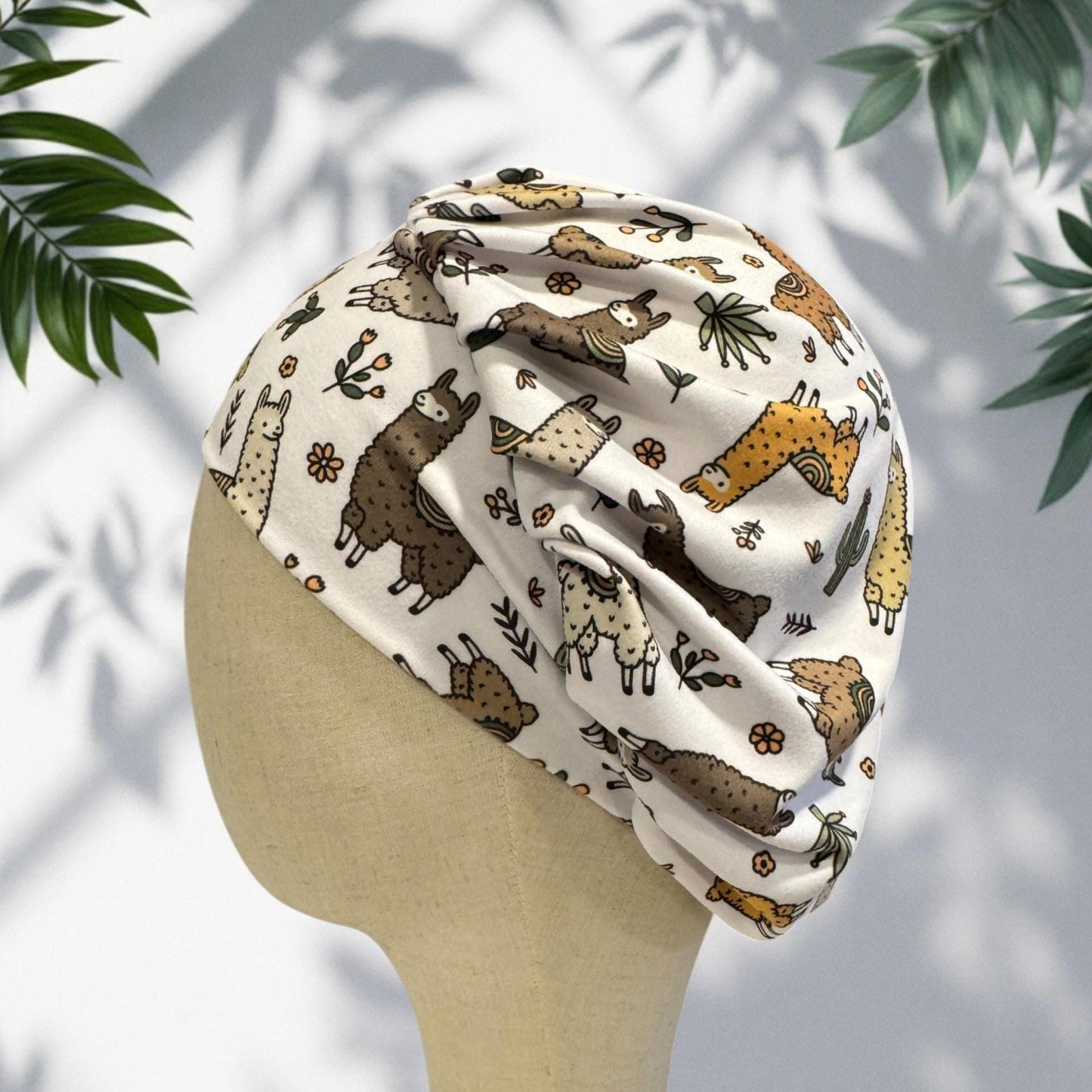 Llama Bouffant Scrub Cap – Cute Animal Surgical Cap, Nurse Hat, White Llama print