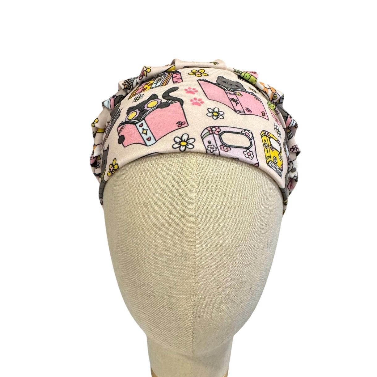 Cat Lover Bouffant Scrub Cap – Cute Cat & Books Surgical Cap, Nurse Hat