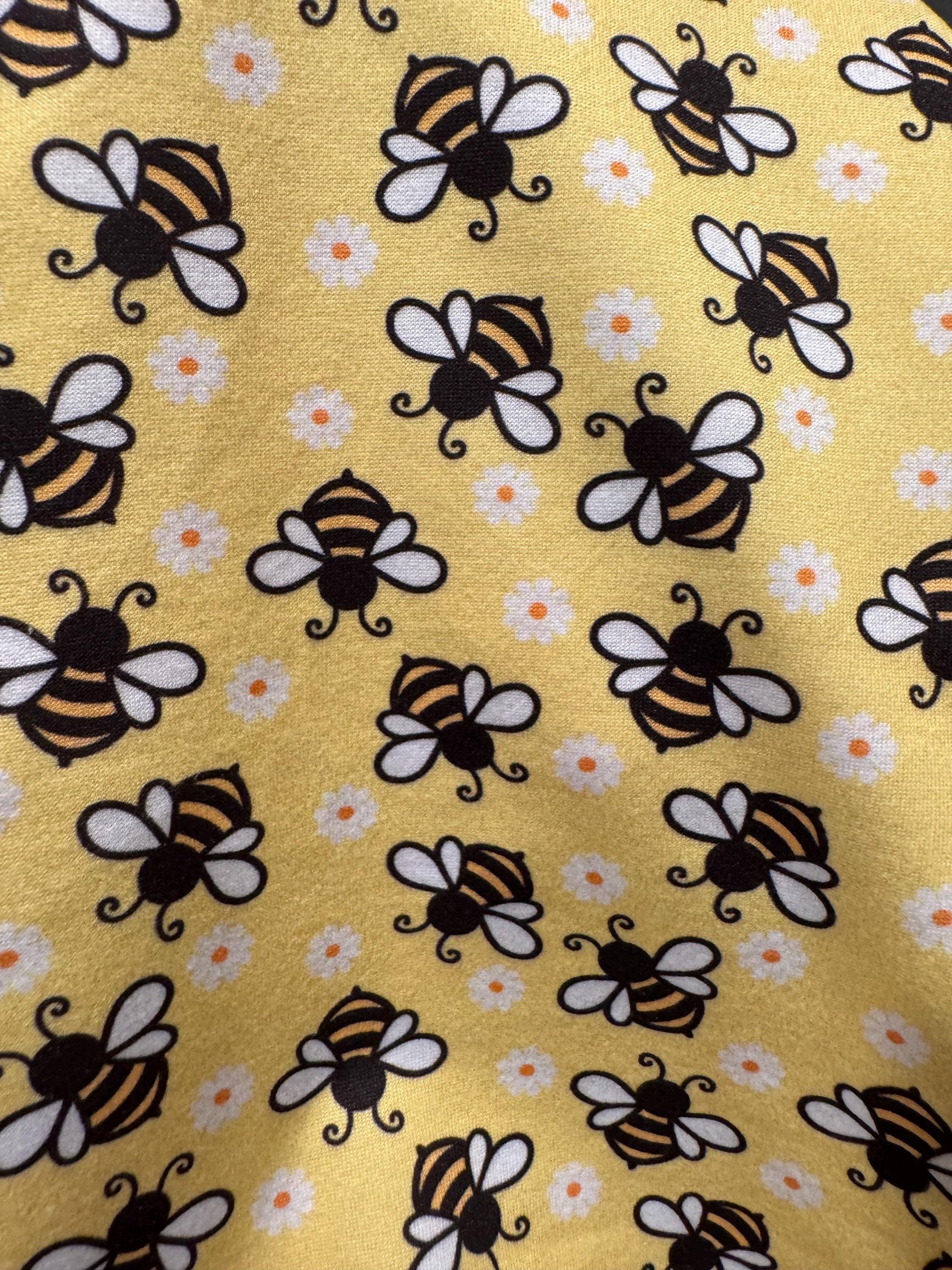Bee Bouffant Scrub Cap | Bumble Bee Nurse Scrub Hat | Headband Style Yellow Floral Surgical Cap | Cute Spring Scrub Hat