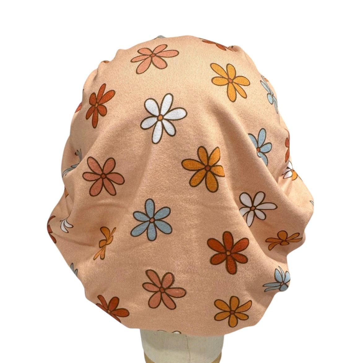 Retro Daisy Bouffant Scrub Cap, Peach Floral Surgical Hat, Groovy Flower Scrub Cap, Women’s Nurse Hat