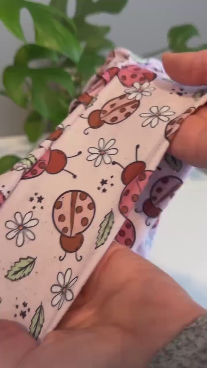 Floral Scrub Cap – Handmade Bouffant Surgical Hat, Nurse Cap with Flowers